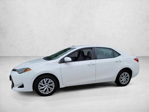 Used 2019 Toyota Corolla LE FWD image 8