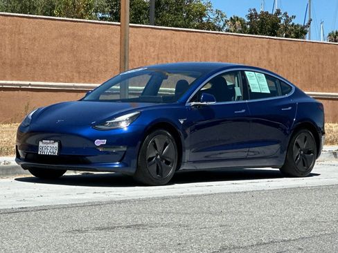 Used 2019 Tesla Model 3 Standard Range Plus RWD image 8
