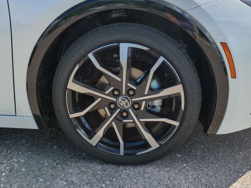 Certified 2026 Toyota Prius Plug-In Hybrid FWD image 11