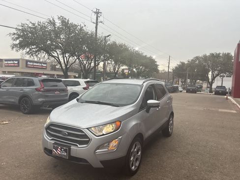 Used 2021 Ford EcoSport SE w/ SE Convenience Package image 21