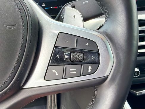 Used 2023 BMW 330i Sedan w/ M Sport Package RWD image 38