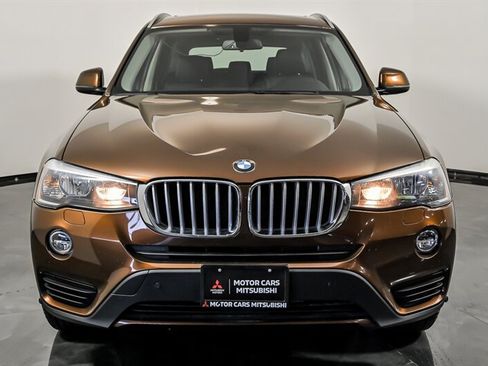 Used 2017 BMW X3 xDrive28i AWD/4WD image 4