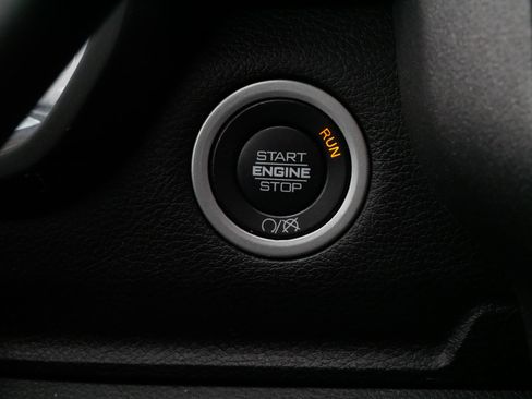 Used 2024 RAM 2500 Tradesman w/ Safety Group image 28