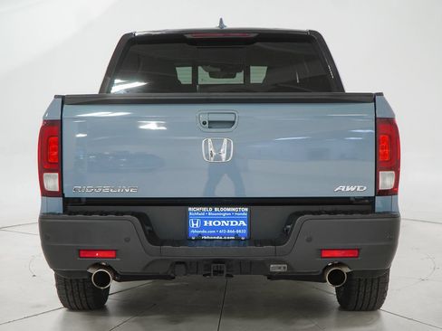 Used 2023 Honda Ridgeline Black Edition image 9