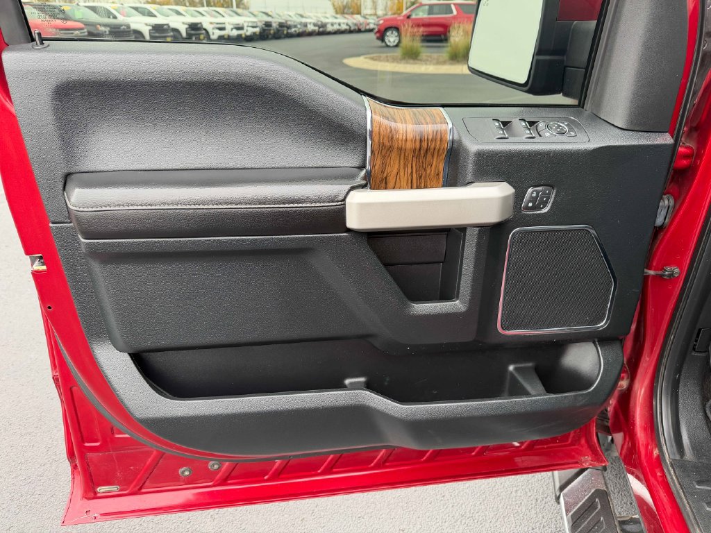 Used 2018 Ford F150 Lariat w/ Equipment Group 501A Mid AWD/4WD image 20