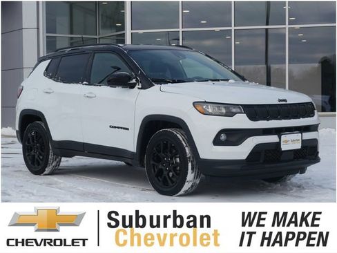 Used 2022 Jeep Compass Altitude w/ Convenience Group image 1