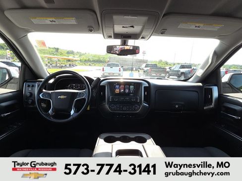 Used 2018 Chevrolet Silverado 1500 LT w/ All Star Edition AWD/4WD image 30