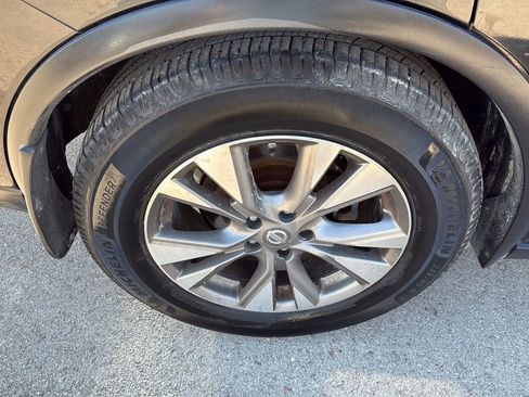 Used 2015 Nissan Murano SL w/ SL Technology Package image 28