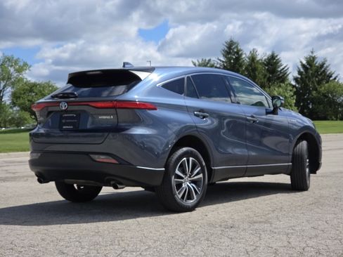 Used 2021 Toyota Venza LE AWD/4WD image 20