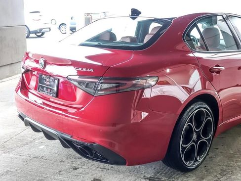 New 2025 Alfa Romeo Giulia AWD w/ Driving Assist Package image 7