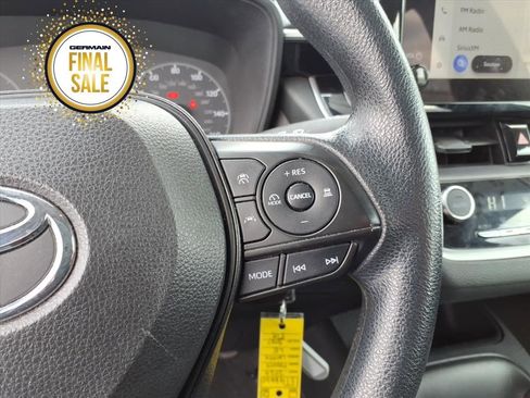 Used 2024 Toyota Corolla LE image 15