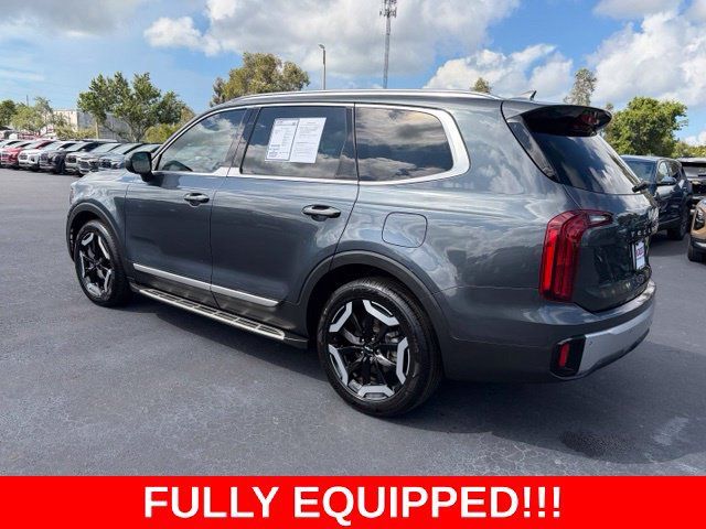 Used 2023 Kia Telluride S w/ S Sunroof Package FWD image 4