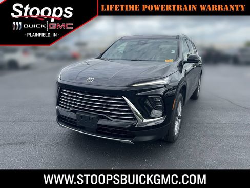 Used 2026 Buick Enclave Preferred AWD/4WD image 1