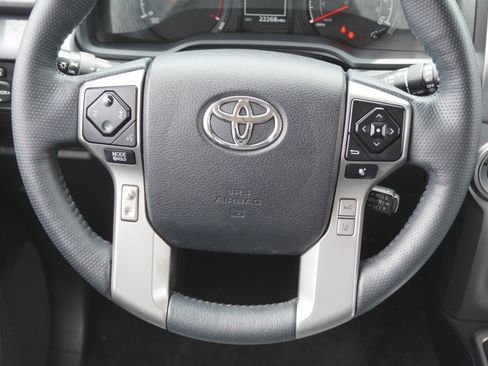 Used 2023 Toyota 4Runner SR5 Premium w/ Moonroof Package RWD image 30
