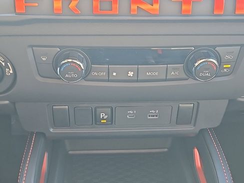 New 2025 Nissan Frontier PRO-4X image 26