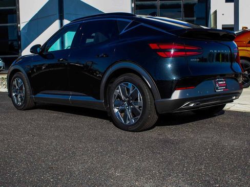 Used 2025 Genesis GV60 Advanced image 6