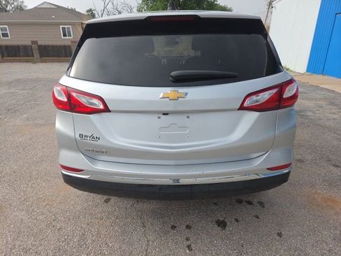 Used 2021 Chevrolet Equinox LT FWD image 6