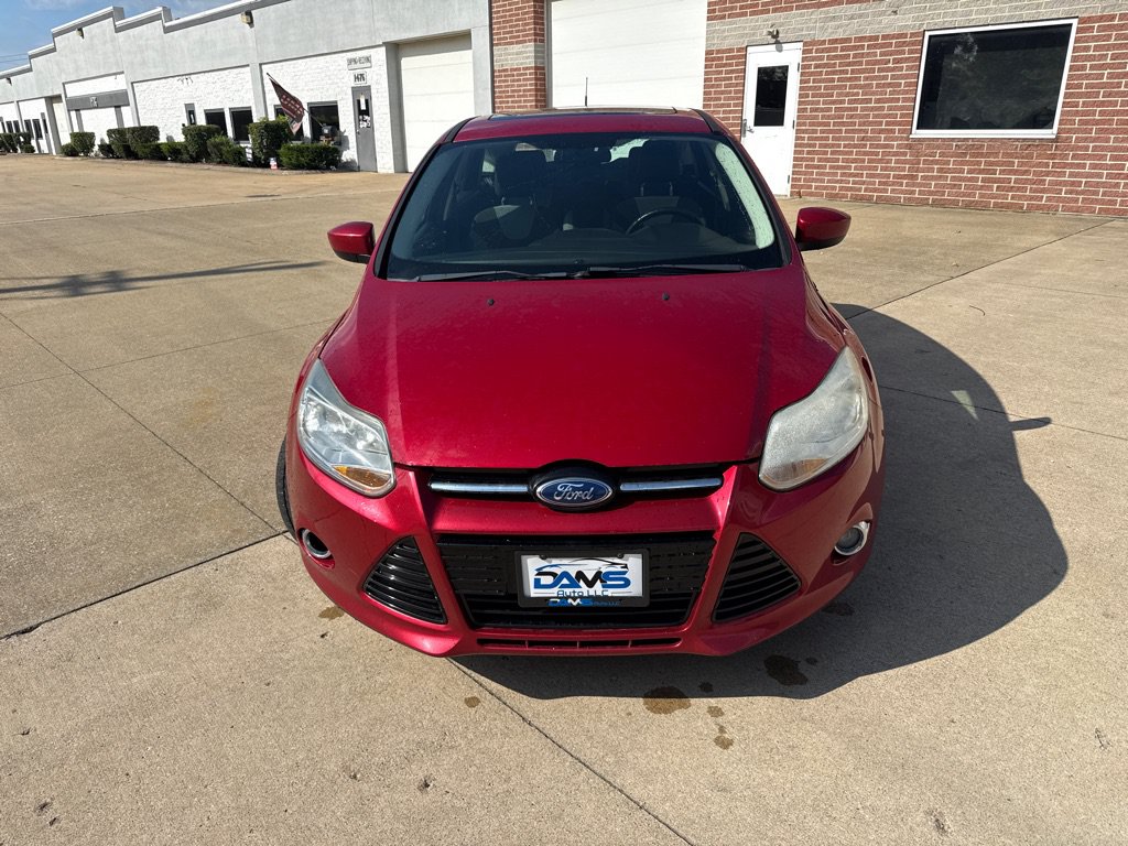 Used 2012 Ford Focus SE FWD image 2