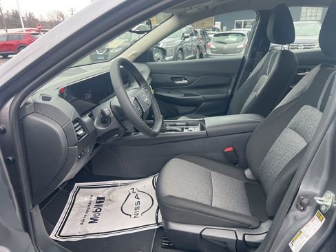 New 2026 Nissan Sentra SV w/ SV Convenience Package FWD image 23