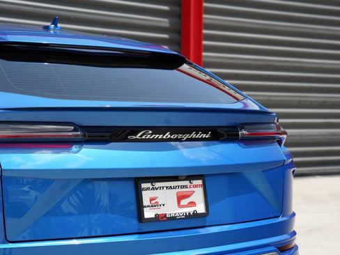 Used 2020 Lamborghini Urus AWD/4WD image 18
