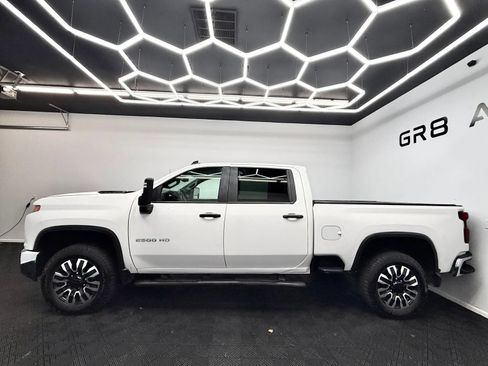 Used 2022 Chevrolet Silverado 2500 W/T w/ WT Fleet Convenience Package AWD/4WD image 4