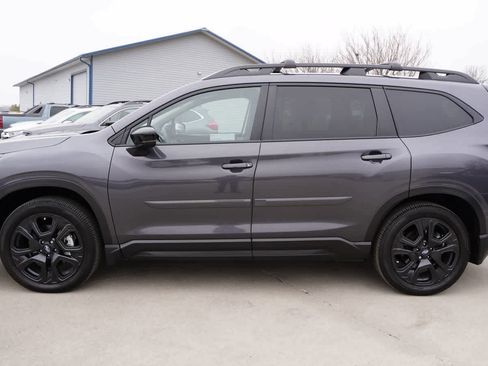 Certified 2025 Subaru Ascent Bronze Edition w/ Onyx Package image 3