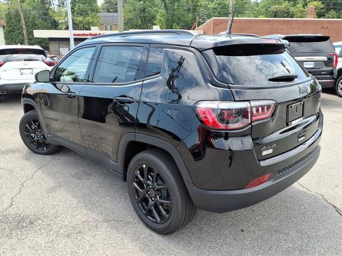 New 2026 Jeep Compass Latitude AWD/4WD image 6