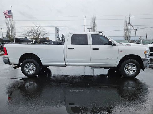 Used 2020 RAM 3500 Tradesman image 7