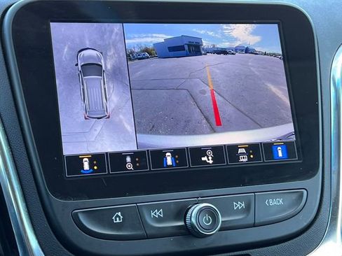 Certified 2024 Chevrolet Equinox LT FWD image 25
