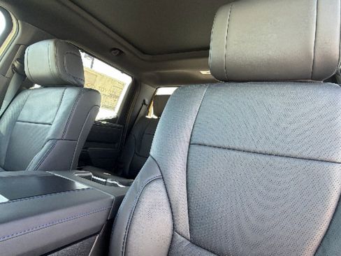 New 2026 Toyota Tundra Platinum image 11