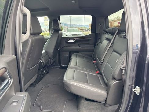 Used 2024 GMC Sierra 1500 SLT AWD/4WD image 15