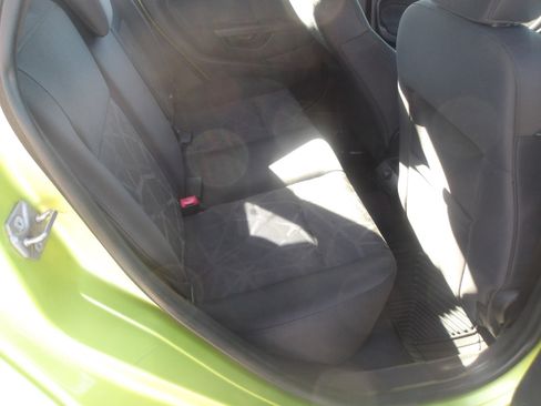 Used 2011 Ford Fiesta SES image 8