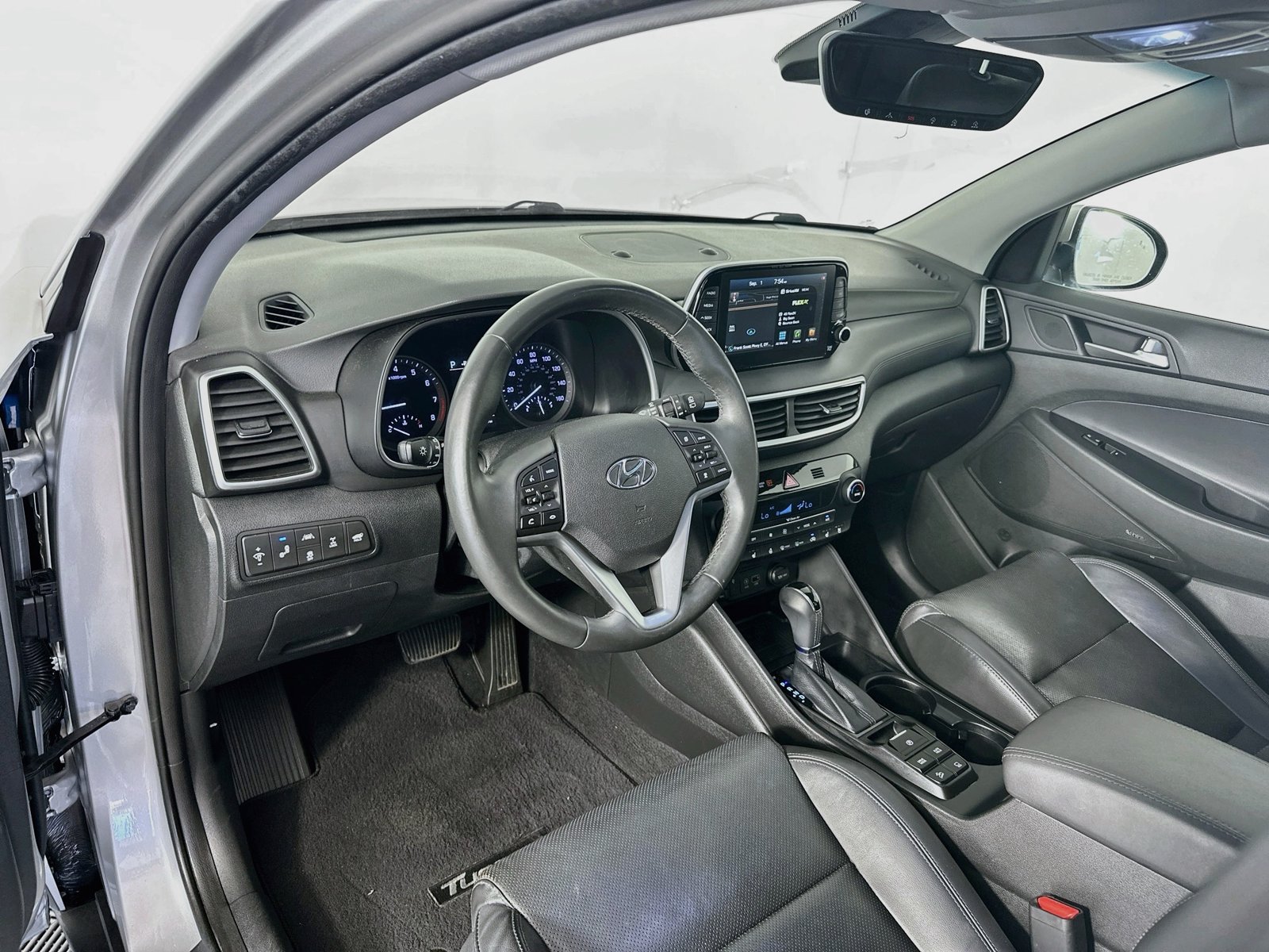 Used 2020 Hyundai Tucson Ultimate w/ Cargo Package AWD/4WD image 9