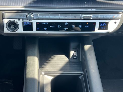 New 2025 Hyundai Ioniq 6 SE image 30