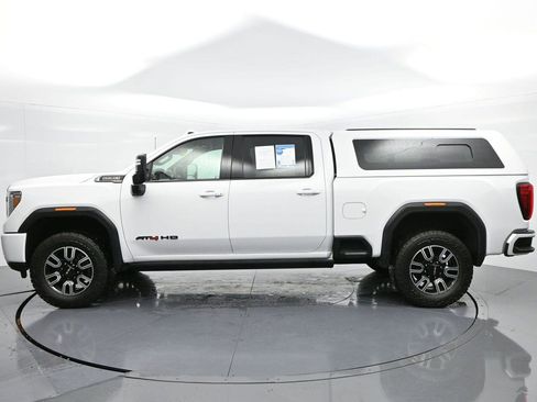 Used 2022 GMC Sierra 2500 AT4 w/ AT4 Preferred Package image 4