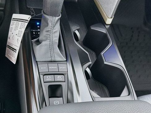 New 2026 Toyota Camry LE FWD image 21