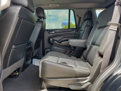 Used 2019 Chevrolet Tahoe LT w/ RST Edition image 10