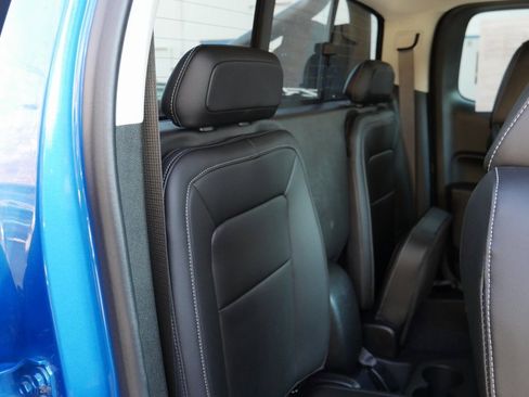 Used 2022 Chevrolet Colorado ZR2 w/ ZR2 Dusk Special Edition image 23