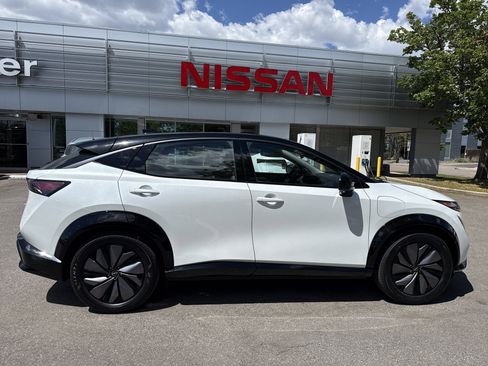 Certified 2024 Nissan Ariya AWD image 10