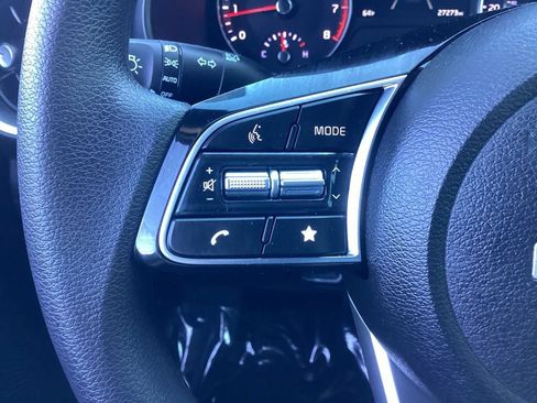 Used 2023 Kia Forte LXS w/ LXS Technology Package FWD image 18
