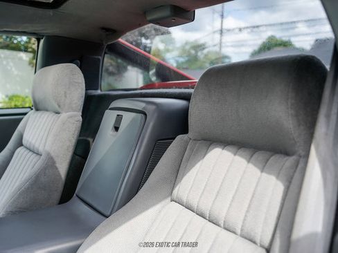 Used 1988 Pontiac Fiero GT RWD image 25