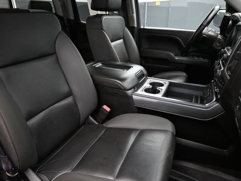 Used 2017 GMC Sierra 1500 SLT w/ All Terrain Package image 26