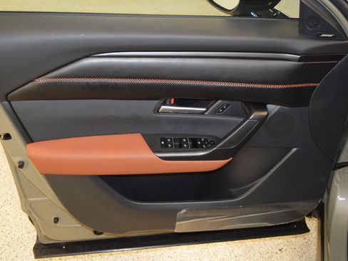 New 2025 MAZDA CX-50 Meridian Edition w/ Weather Package image 14