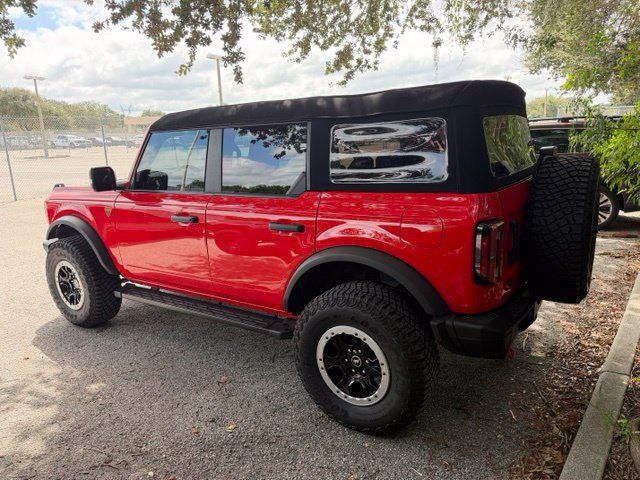 Used 2023 Ford Bronco Badlands w/ Sasquatch Package AWD/4WD image 4