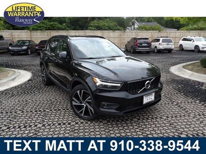 Used 2020 Volvo XC40 T5 R-Design
