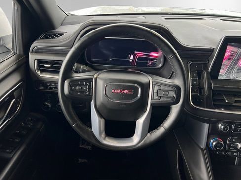 Used 2023 GMC Yukon XL SLT image 27
