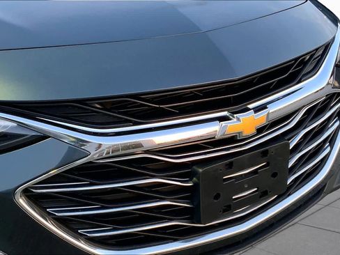 Used 2020 Chevrolet Malibu LT FWD image 29