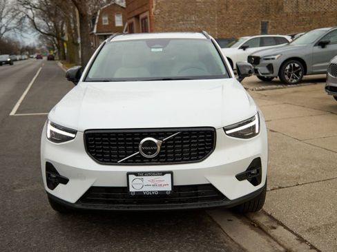 New 2026 Volvo XC40 B5 Plus w/ Protection Package Premier AWD/4WD image 5