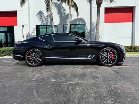 Used 2022 Bentley Continental GT AWD/4WD image 2