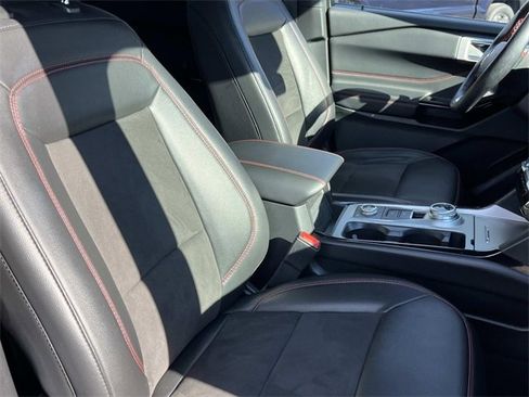 Used 2023 Ford Explorer ST-Line w/ Class IV Trailer Tow Package image 26